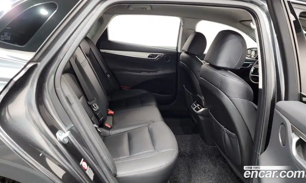 Hyundai Grandeur 2021 2.5 Автомат в Москве № 334666, фото 18