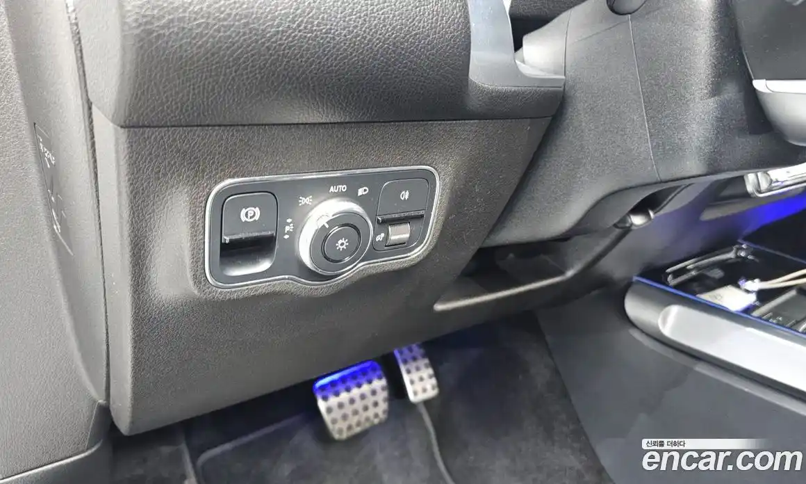 Mercedes-Benz GLB-Class 2022 2.0 Автомат в Москве № 338389, фото 11