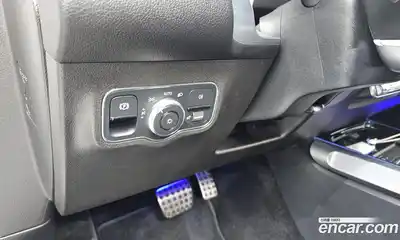 Mercedes-Benz GLB-Class 2022 2.0 Автомат в Москве № 338389, миниатюра 11