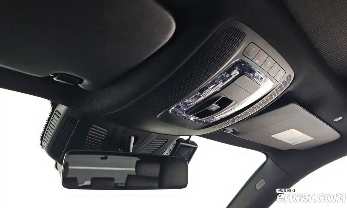 Mercedes-Benz GLB-Class 2022 2.0 Автомат в Москве № 338389, фото 9