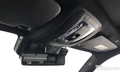 Mercedes-Benz GLB-Class 2022 2.0 Автомат в Москве № 338389, миниатюра 9