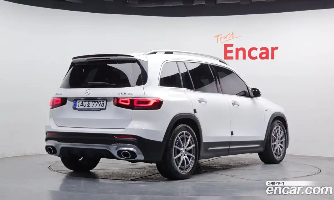 Mercedes-Benz GLB-Class 2022 2.0 Автомат в Москве № 338389, фото 10