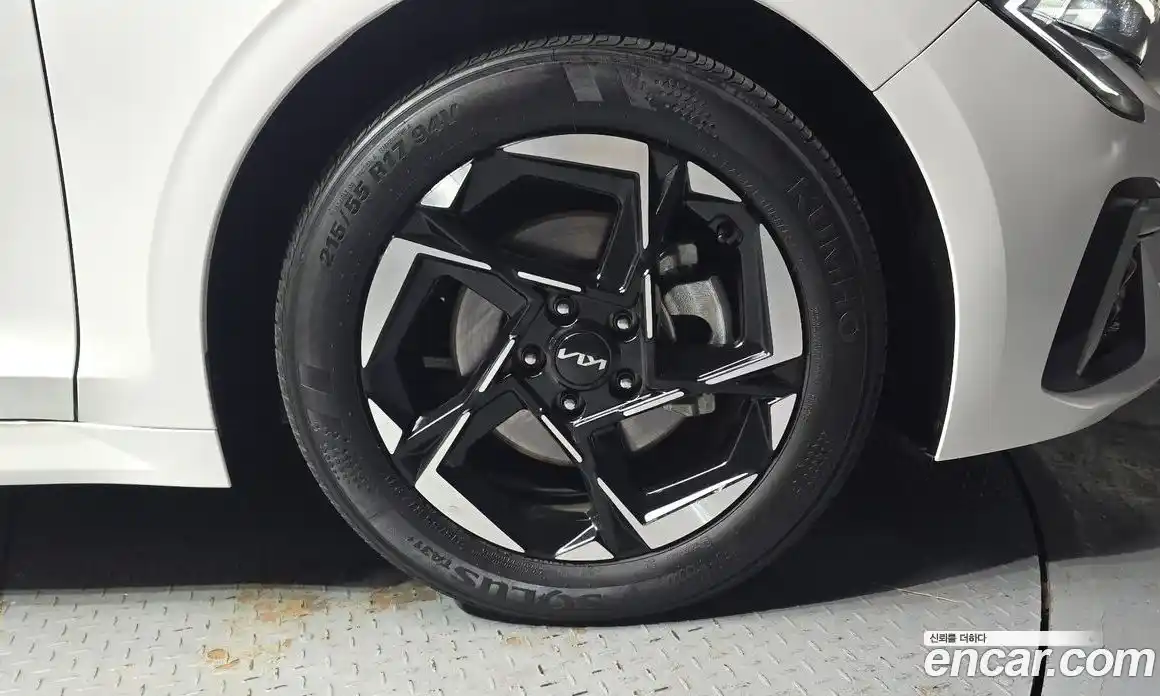 Kia K5 2024 2.0 Автомат в Москве № 338740, фото 18