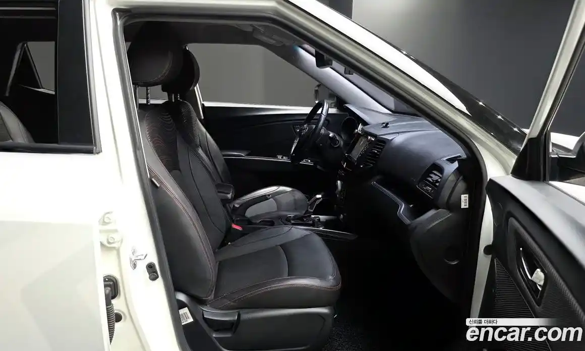 SsangYong TIBOLI 2019 1.6 Автомат в Москве № 341652, фото 19