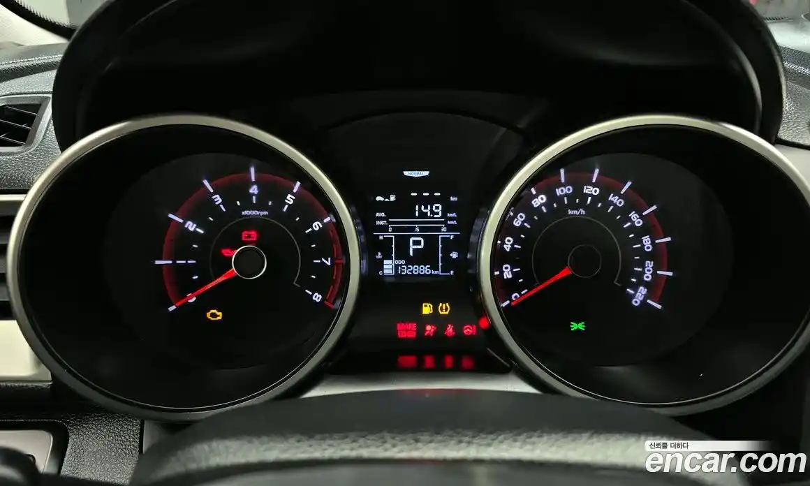 SsangYong TIBOLI 2015 1.6 Автомат в Москве № 35064, фото 12