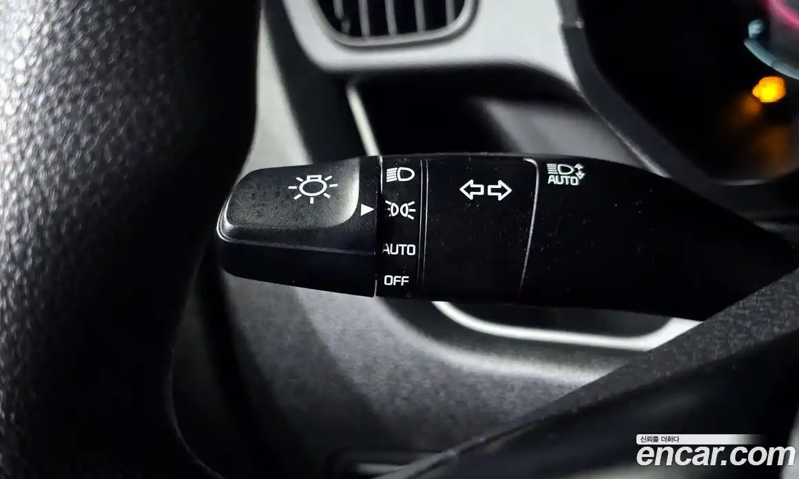 Kia Ray 2023 1.0 Автомат в Москве № 359564, фото 16