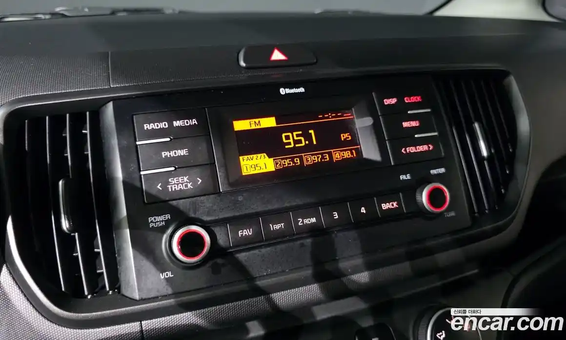 Kia Ray 2023 1.0 Автомат в Москве № 359564, фото 18