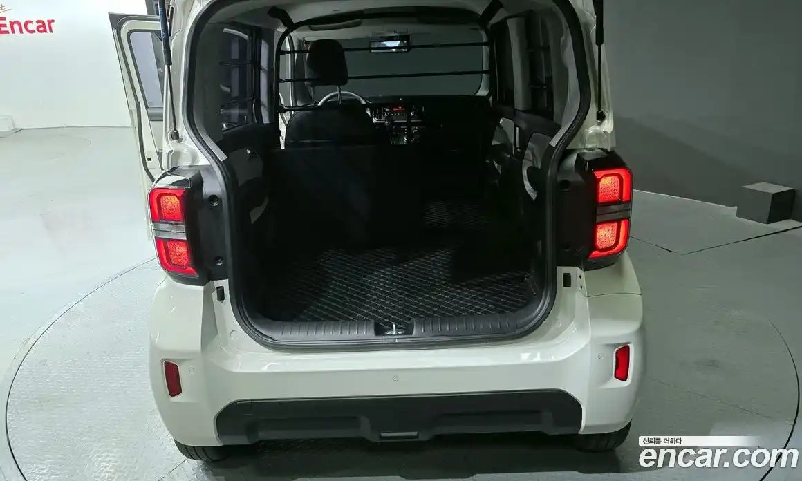 Kia Ray 2023 1.0 Автомат в Москве № 359564, фото 20