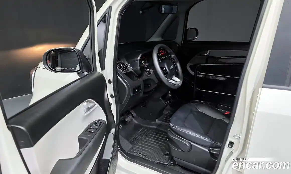 Kia Ray 2023 1.0 Автомат в Москве № 359564, фото 10