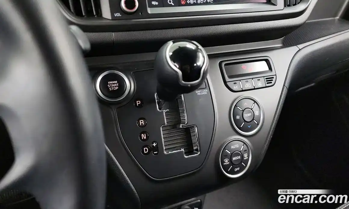 Kia Ray 2025 1.0 Автомат в Москве № 360199, фото 9