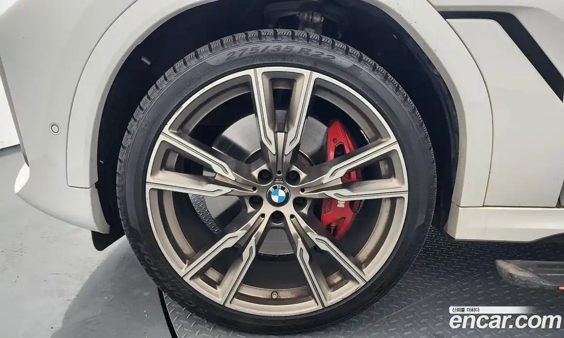 BMW X6 2022 4.4 Автомат в Москве № 367179, фото 4