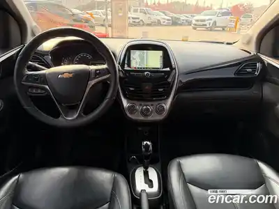 Chevrolet Spark 2016 1.0 Автомат в Москве № 371075, миниатюра 11
