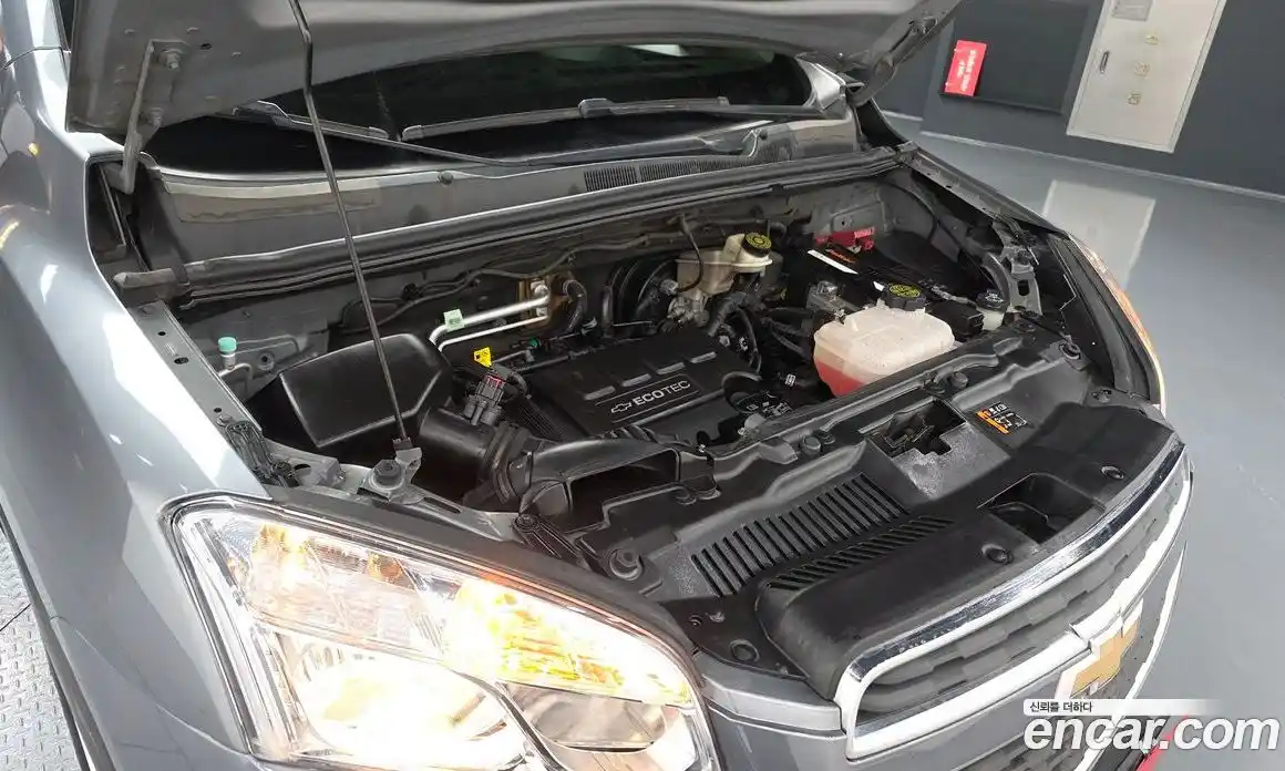 Chevrolet Trax 2014 1.4 Автомат в Москве № 37153, фото 12