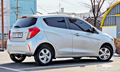 Chevrolet Spark 2017 1.0 Автомат в Москве № 37404, миниатюра 5