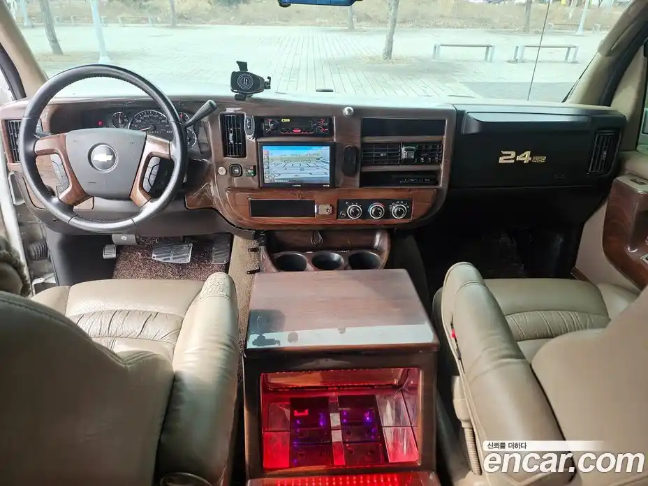 Chevrolet Express Van 2008 5.3 Автомат в Москве № 375854, фото 14