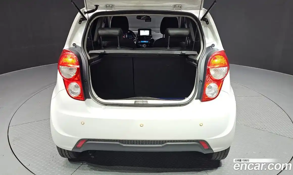 Chevrolet Spark 2014 1.0 Автомат в Москве № 37978, фото 19