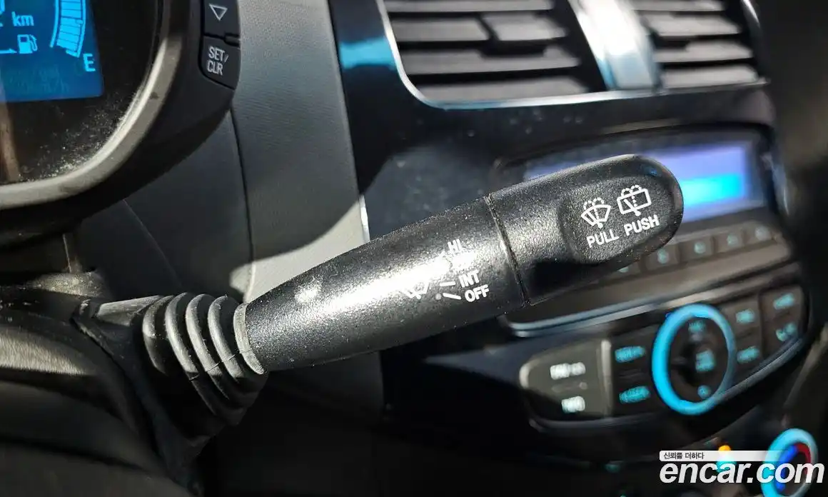 Chevrolet Spark 2014 1.0 Автомат в Москве № 37978, фото 5