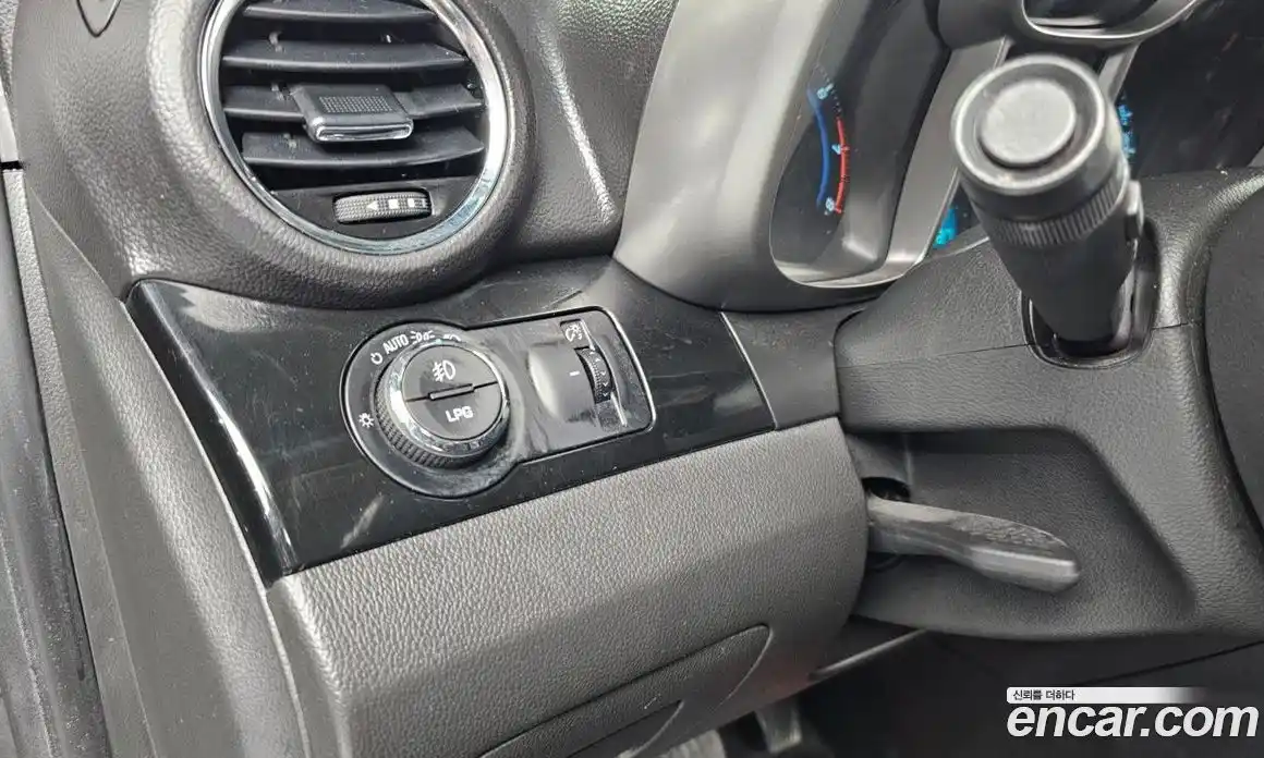 Chevrolet Orlando 2012 2.0 Автомат в Москве № 38868, фото 9