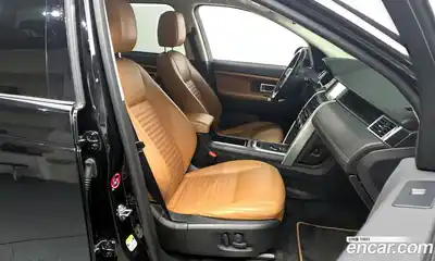 Land Rover Discovery Sport 2018 2.0 Автомат в Москве № 392451, миниатюра 11