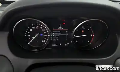 Land Rover Discovery Sport 2018 2.0 Автомат в Москве № 392451, миниатюра 8