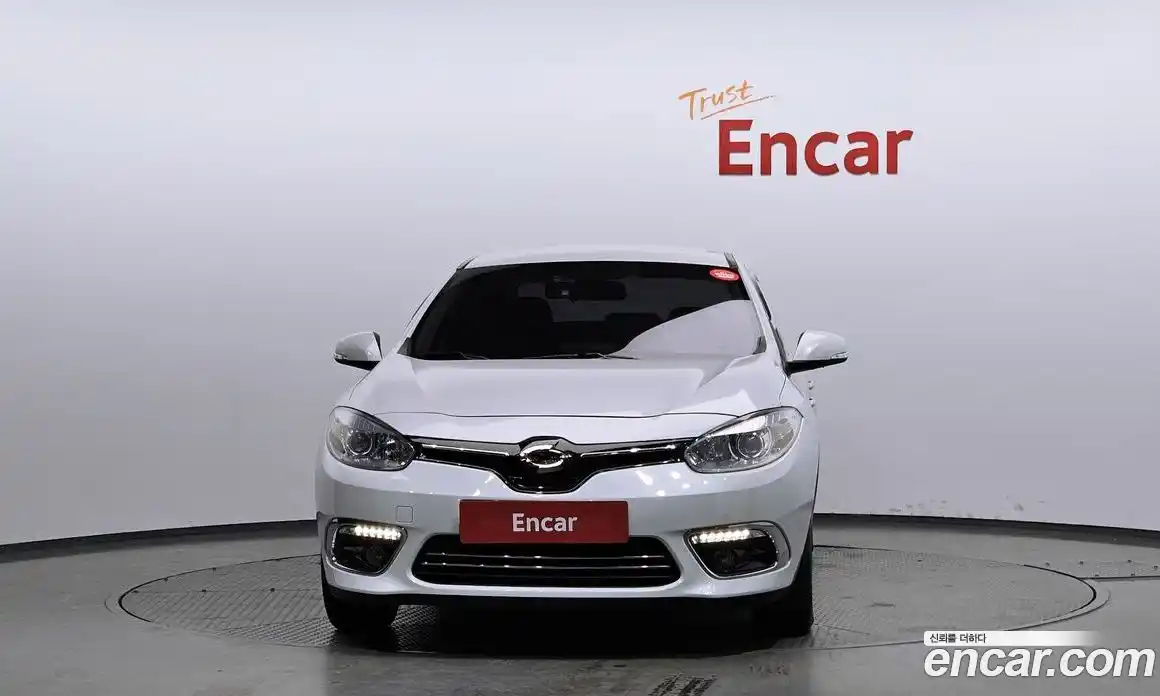 Renault SM3 2017 0.1 Автомат в Москве № 395592, фото 3