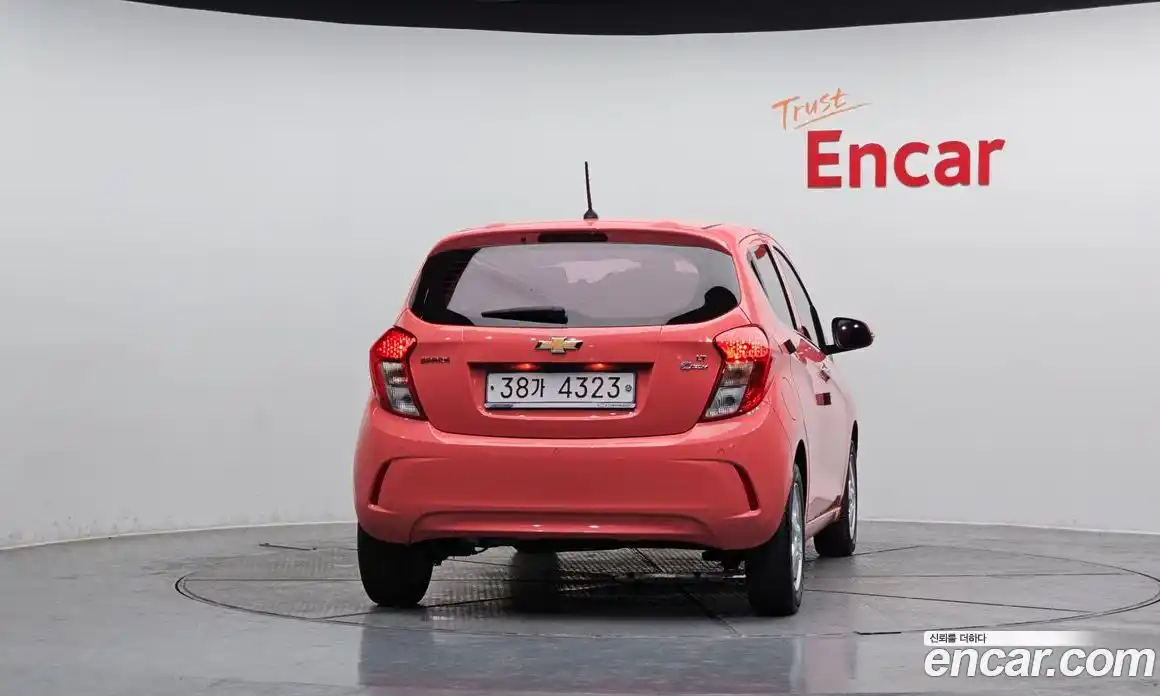 Chevrolet Spark 2018 1.0 Автомат в Москве № 39619, фото 4