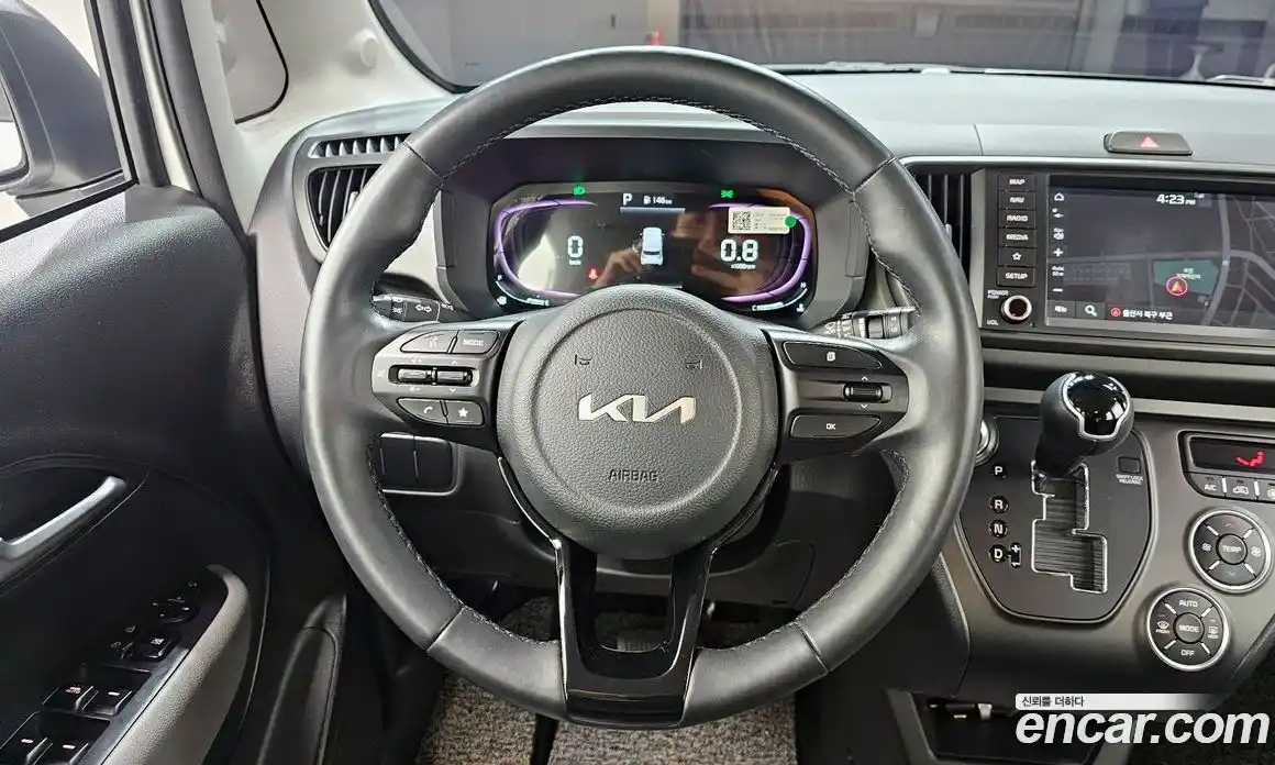 Kia Ray 2023 1.0 Автомат в Москве № 404070, фото 13