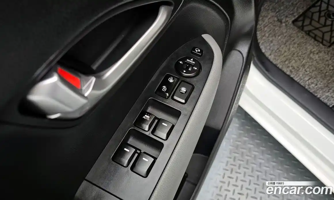 Kia Ray 2023 1.0 Автомат в Москве № 404070, фото 17