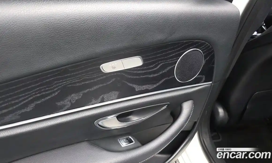 Mercedes-Benz E-Class 2018 2.0 Автомат в Москве № 412530, фото 18