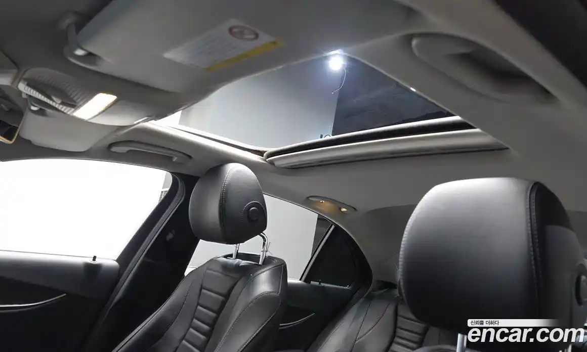 Mercedes-Benz E-Class 2018 2.0 Автомат в Москве № 412530, фото 19