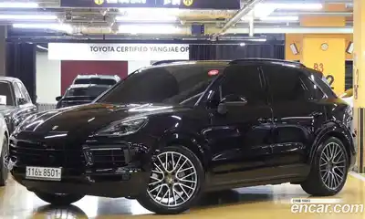 Porsche Cayenne 2020 3.0 Автомат в Москве № 416111, миниатюра 2