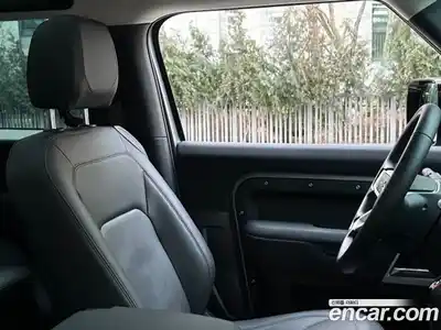 Land Rover Defender 2023 3.0 Автомат в Москве № 416492, миниатюра 11