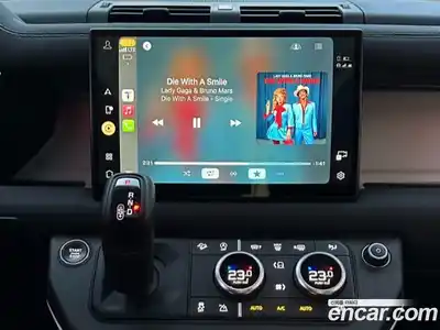 Land Rover Defender 2023 3.0 Автомат в Москве № 416492, миниатюра 9