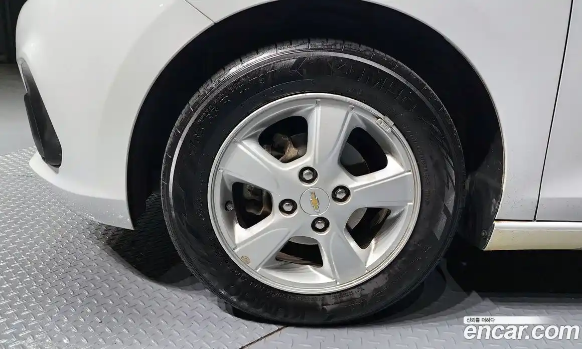 Chevrolet Spark 2017 1.0 Автомат в Москве № 41898, фото 9