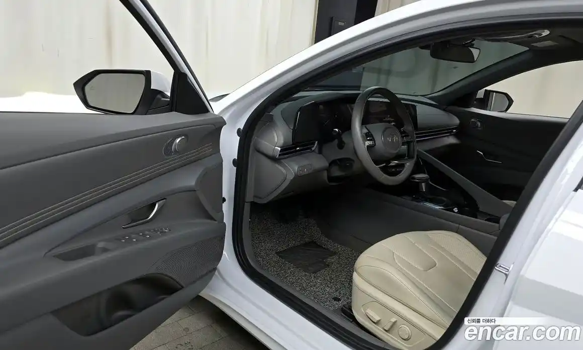 Hyundai Avante 2025 1.6 Автомат в Москве № 46243, фото 19