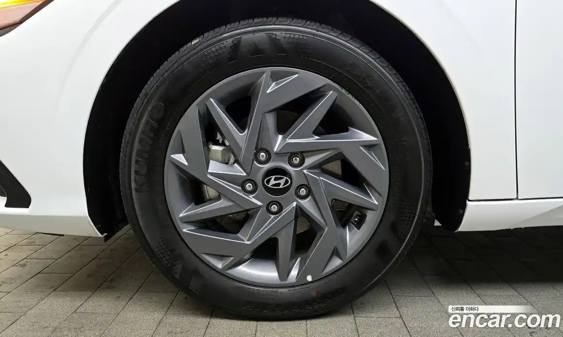 Hyundai Avante 2025 1.6 Автомат в Москве № 46243, фото 7