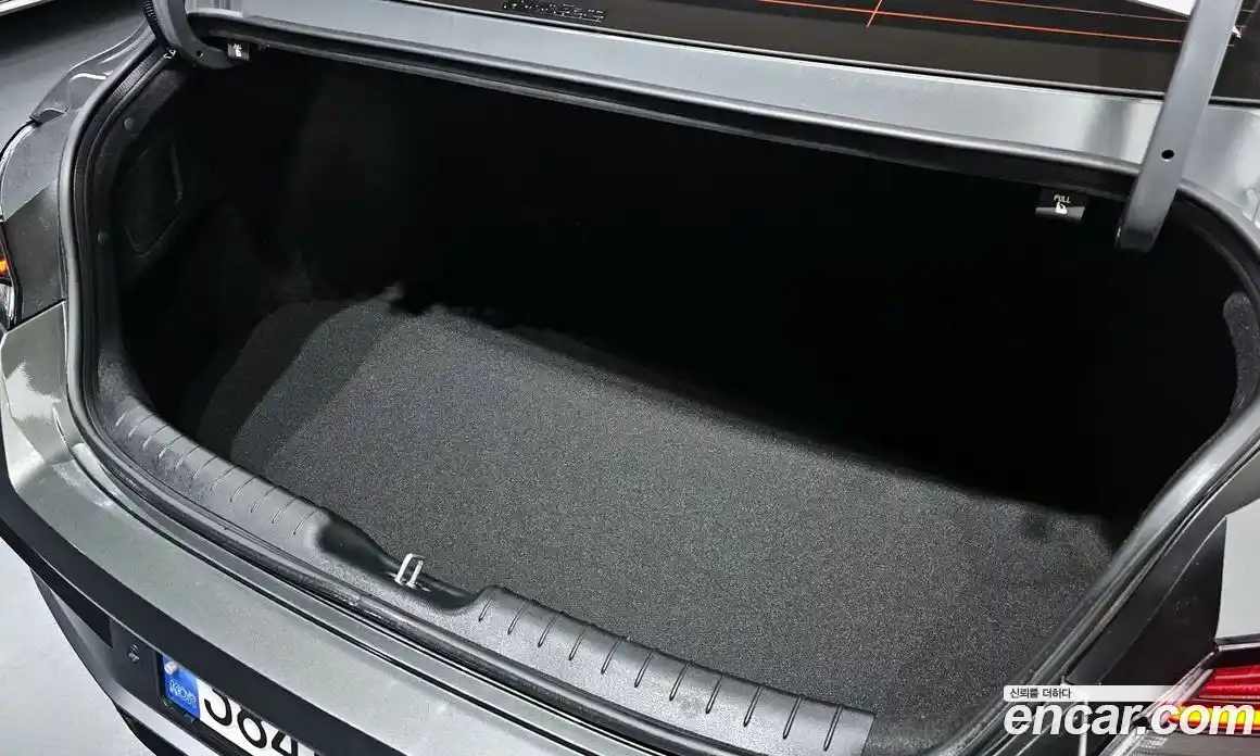 Hyundai Avante 2025 1.6 Автомат в Москве № 46770, фото 3