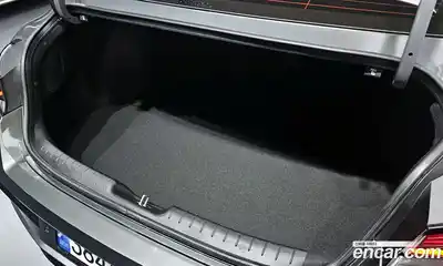 Hyundai Avante 2025 1.6 Автомат в Москве № 46770, миниатюра 3