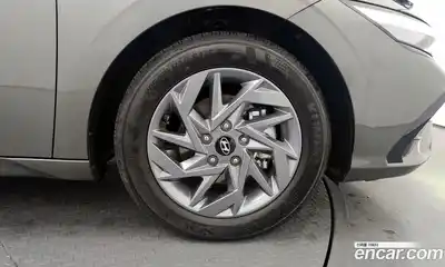 Hyundai Avante 2025 1.6 Автомат в Москве № 46770, миниатюра 6