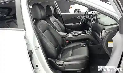 Hyundai Kona 2020 0.2 Автомат в Москве № 47989, миниатюра 12
