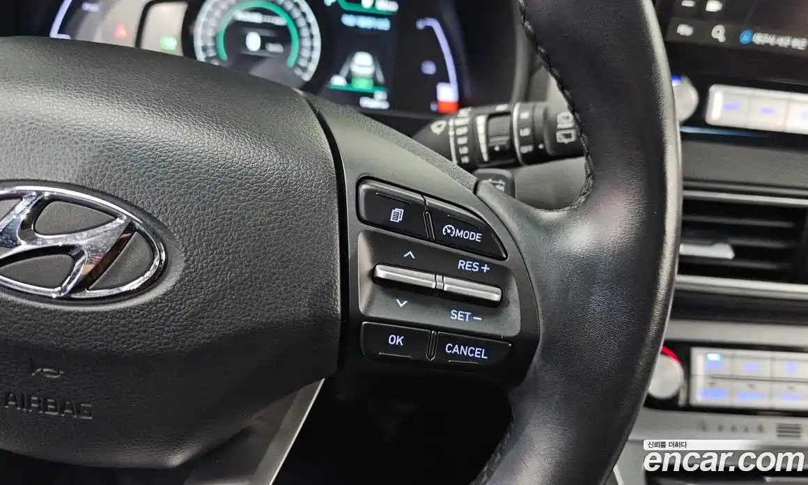 Hyundai Kona 2020 0.2 Автомат в Москве № 47989, фото 15