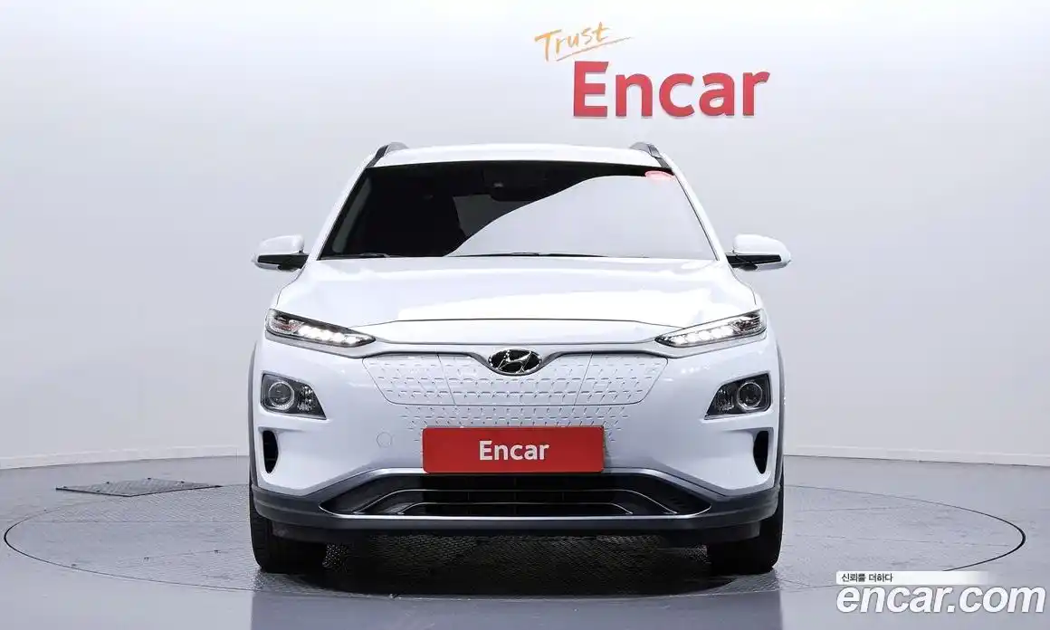 Hyundai Kona 2020 0.2 Автомат в Москве № 47989, фото 19