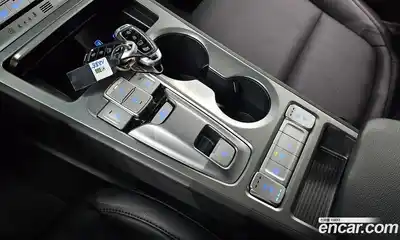 Hyundai Kona 2020 0.2 Автомат в Москве № 47989, миниатюра 2