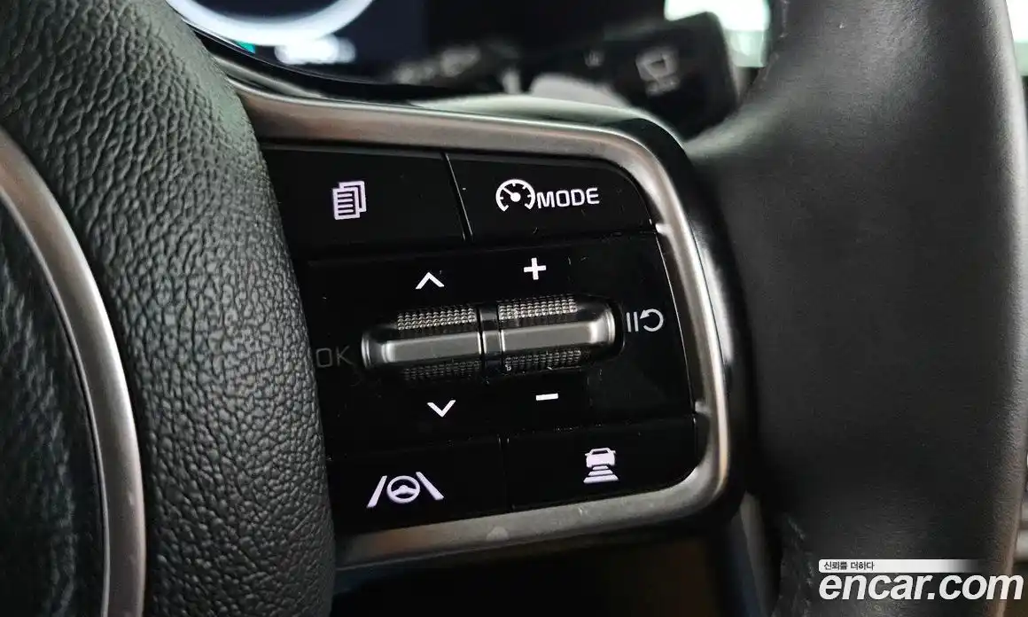 Kia Canival 2023 2.2 Автомат в Москве № 53561, фото 20