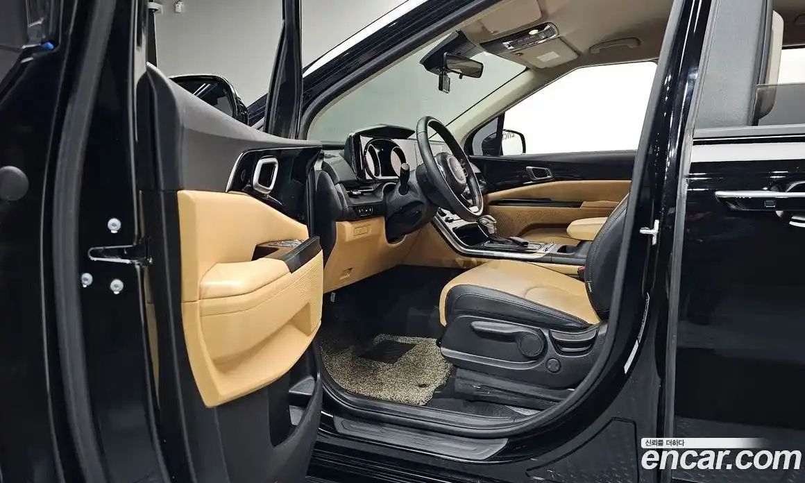 Kia Canival 2022 2.2 Автомат в Москве № 56239, фото 13