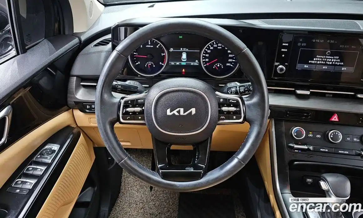 Kia Canival 2022 2.2 Автомат в Москве № 56239, фото 20