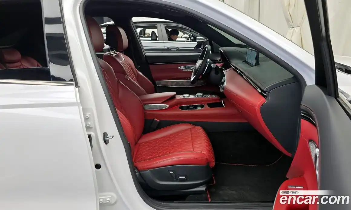 Genesis GV70 2021 2.5 Автомат в Москве № 56420, фото 19