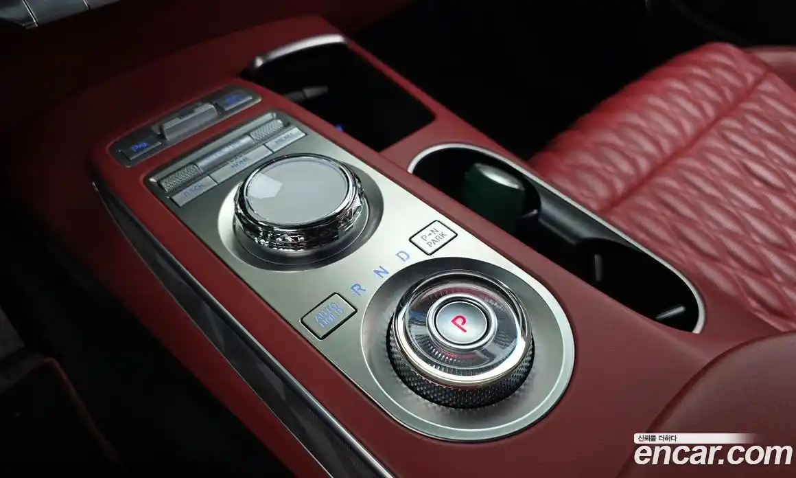 Genesis GV70 2021 2.5 Автомат в Москве № 56420, фото 7