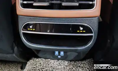 Genesis GV70 2022 2.5 Автомат в Москве № 57569, миниатюра 3