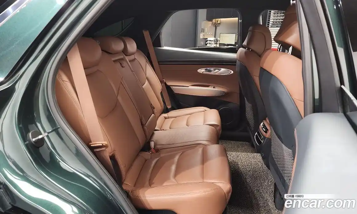 Genesis GV70 2022 2.5 Автомат в Москве № 57569, фото 9